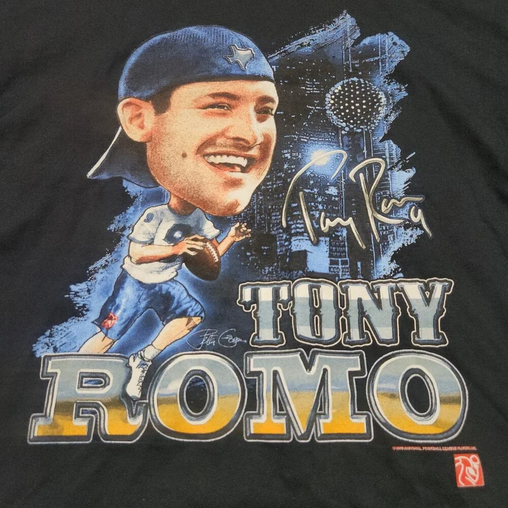 Tony Romo Graphic T-Shirt Black Medium 100% Cotton Regular Fit Made in Haiti